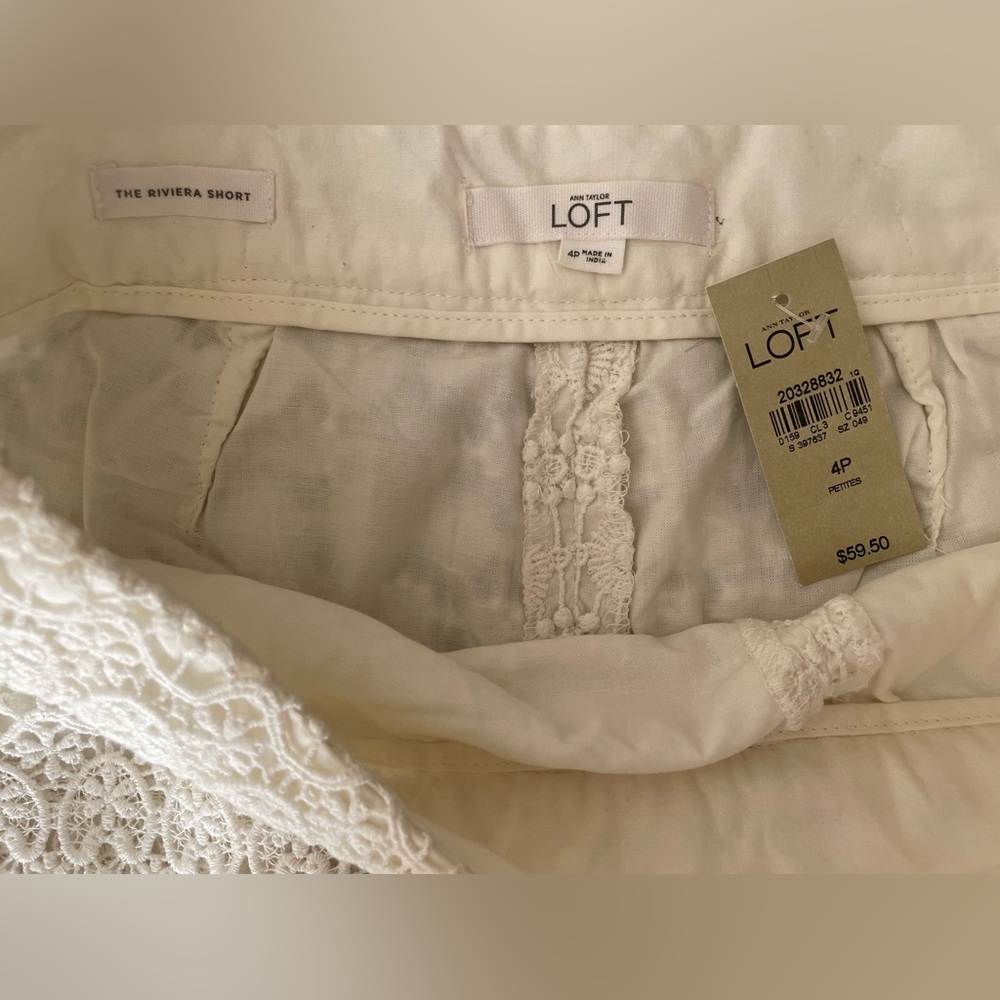 NWT Ann Taylor LOFT Ivory Layered Lace “The Riviera Short” - Picture 8 of 9